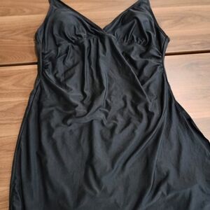 Elegant Black Sleeveless Dress
